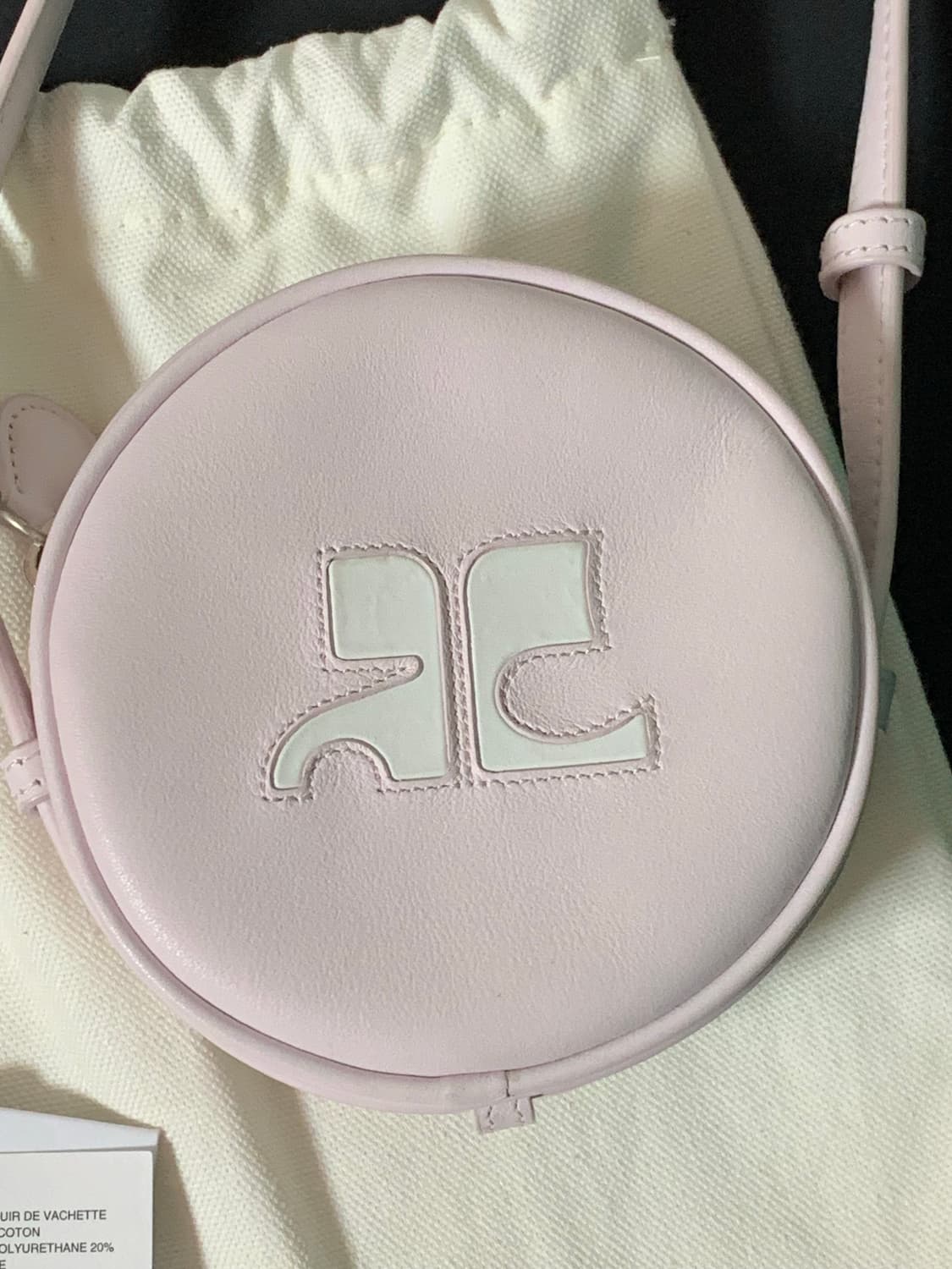 꾸레쥬 리에디션 서클 크로스 미니백 (정품) 핑크 상품이미지4