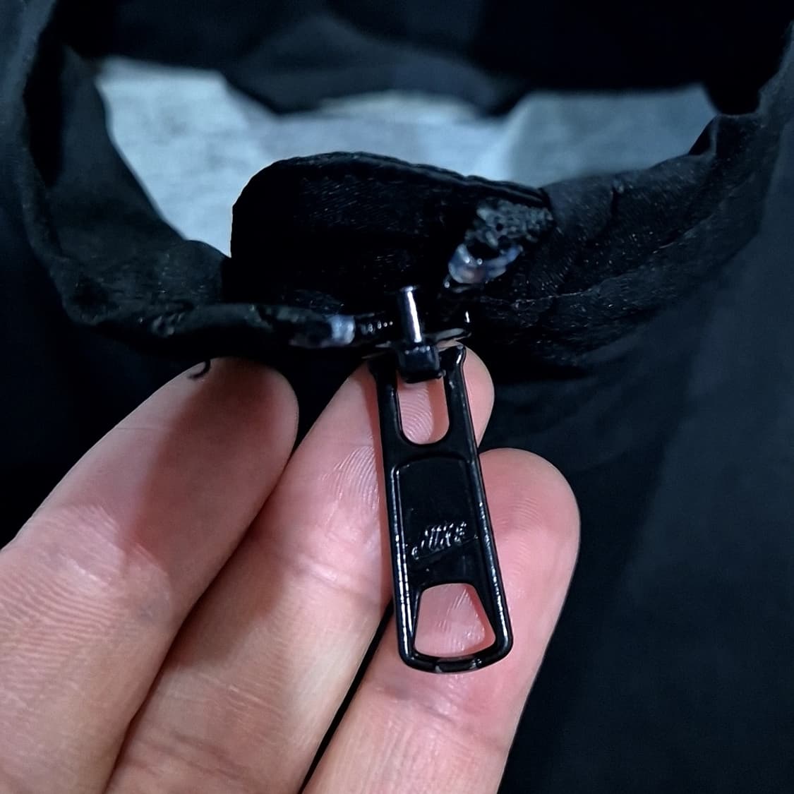 나이키 자수로고 바람막이 상품이미지4