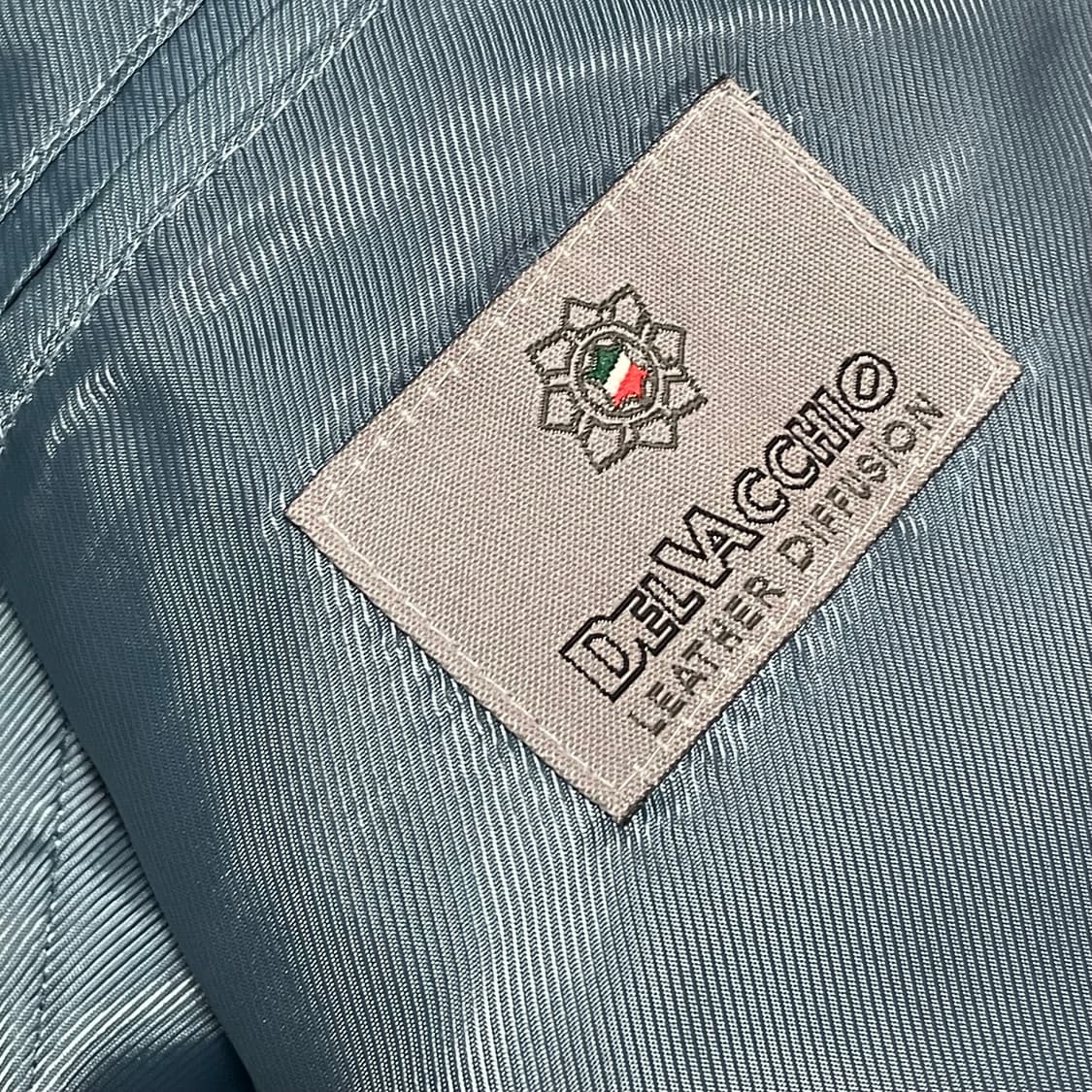 [L] 카루소 빈티지 퀄팅 화이트 레더 자켓 양가죽 상품이미지3