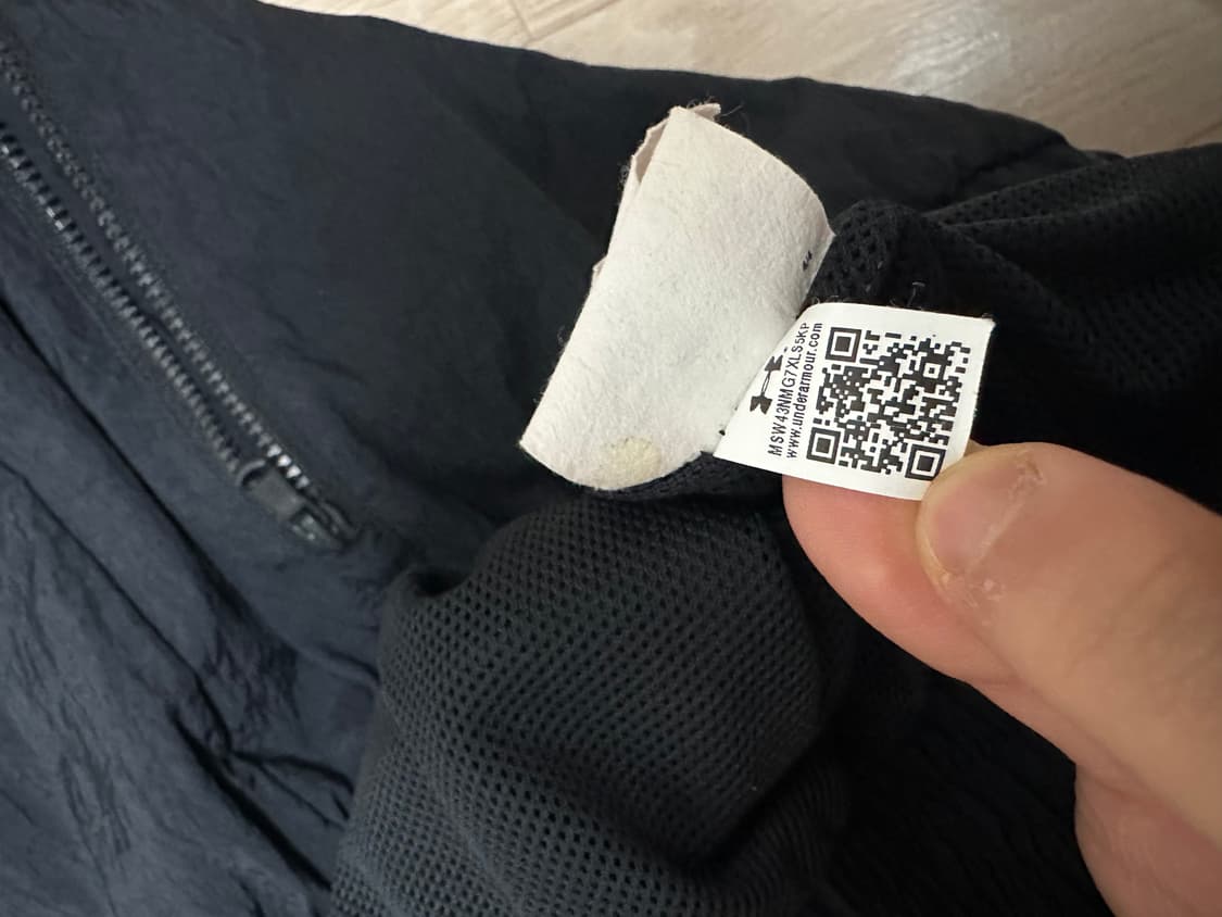 언더아머 우븐 트랙 자켓 상품이미지4