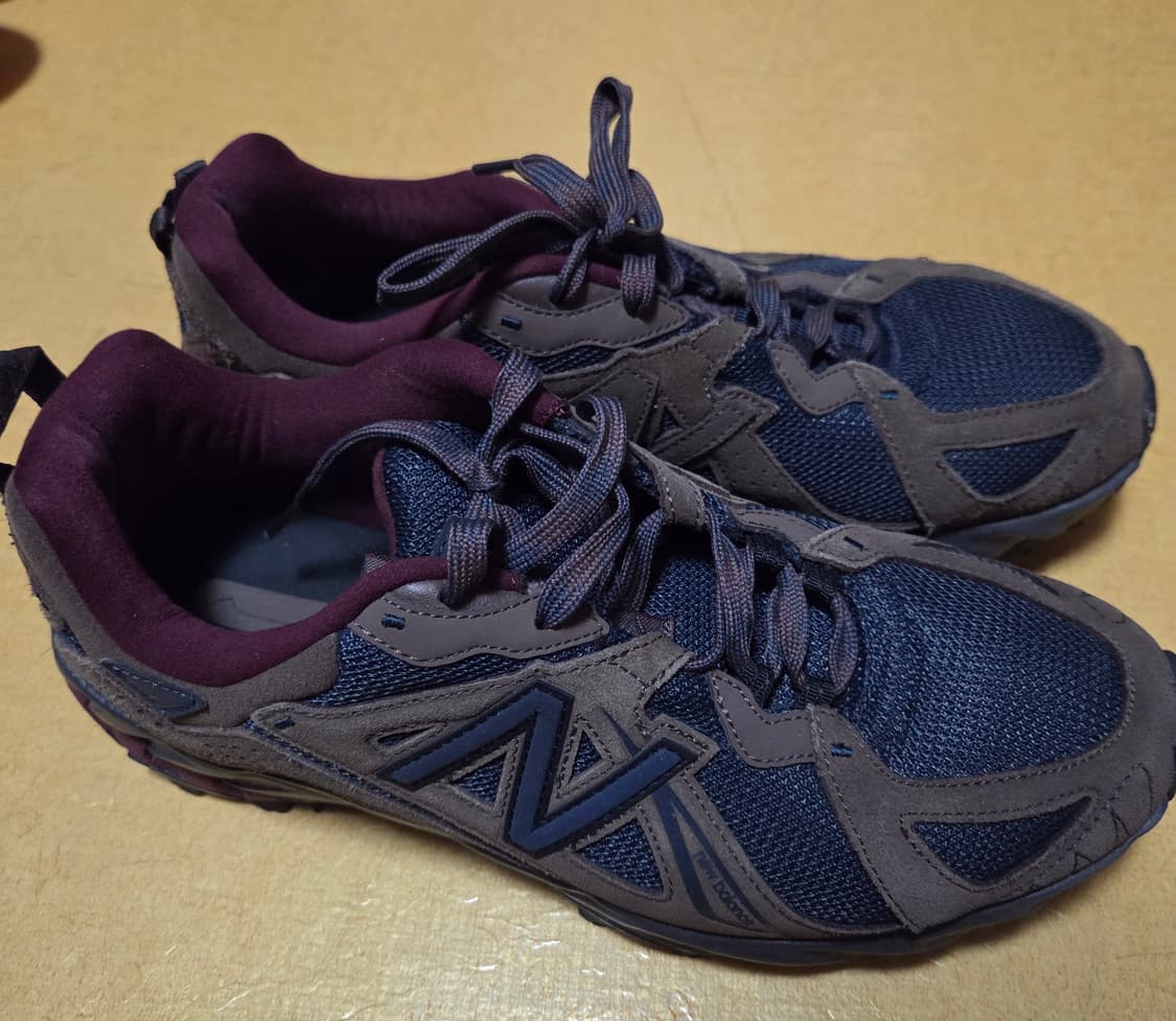 뉴발란스 ML610T 다크 머쉬룸 상품이미지2