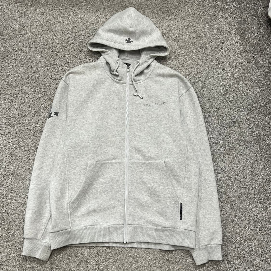 [100-105] 데상트 후드집업 상품이미지2