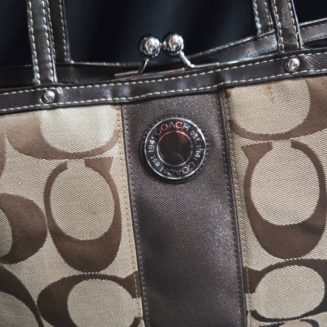 코치 시그니쳐 숄더백 토트백 상품이미지3