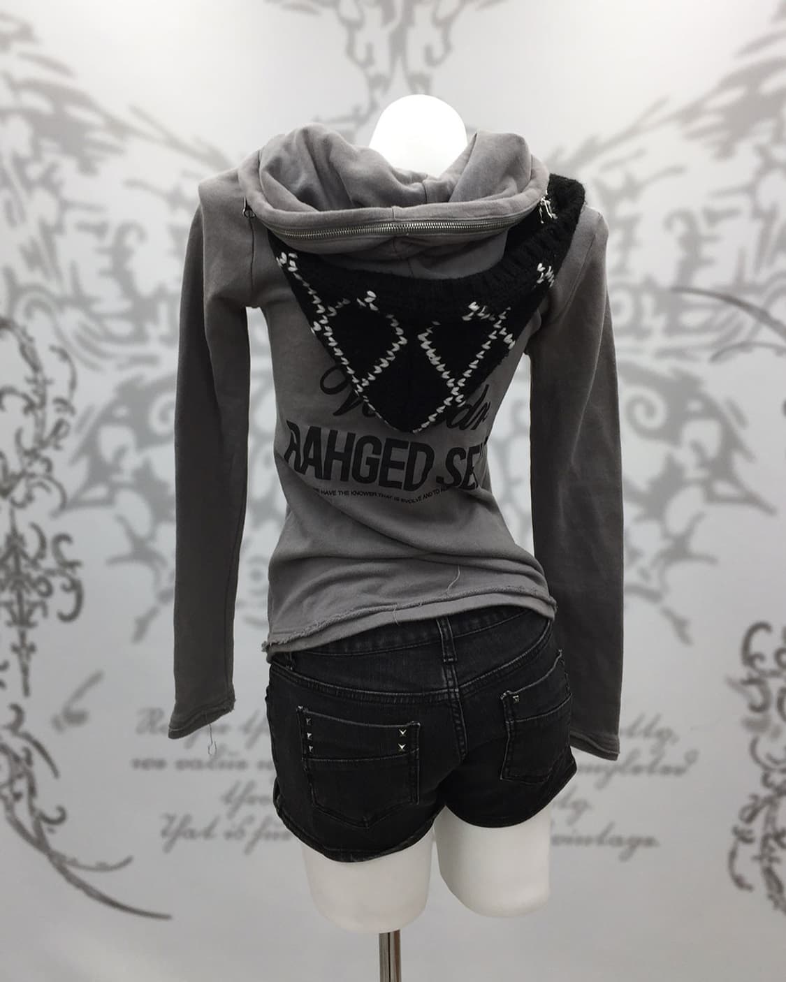 Y2K lettering point layered hoodie 상품이미지5