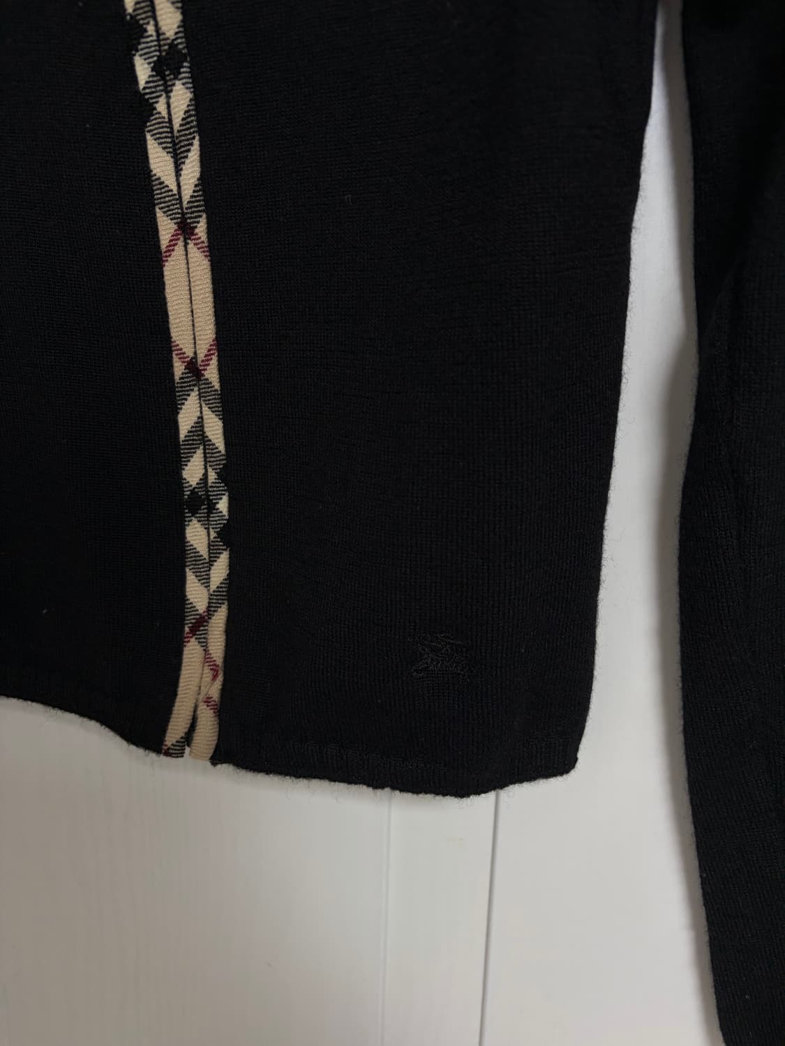 버버리 노바블랙 집업가디건 상품이미지3