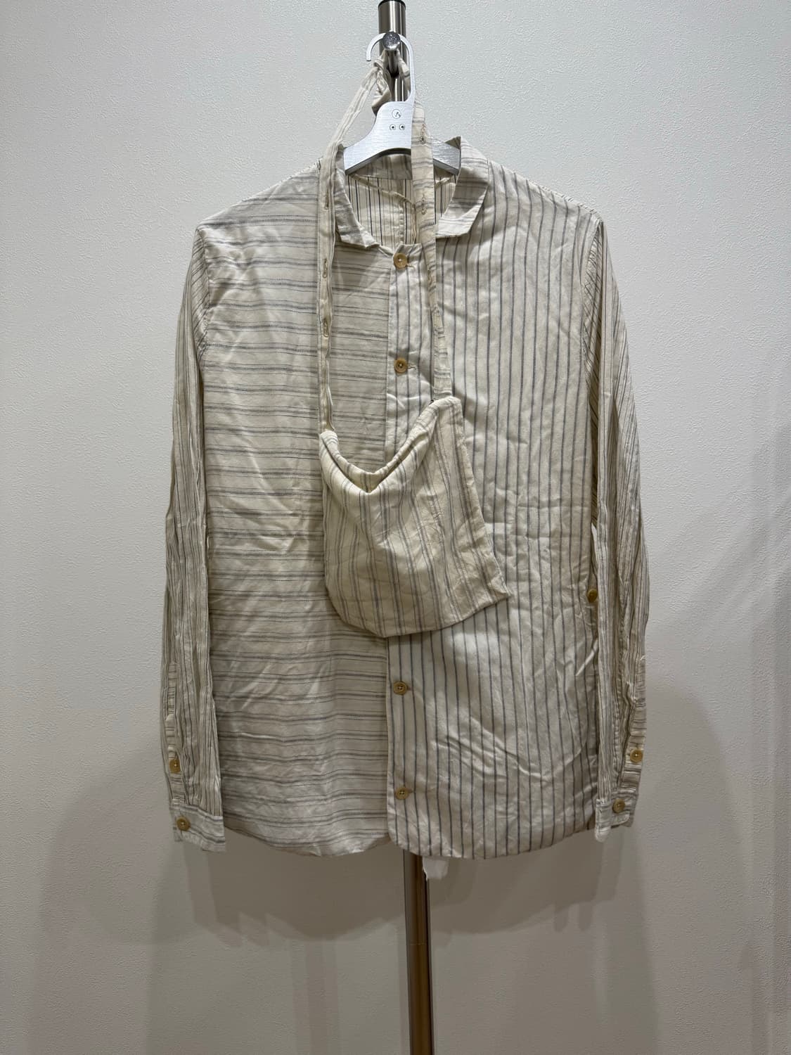 Atelier Suppan 핸드다이드 믹스드 스트라이프 백 어태치드 셔츠 상품이미지9