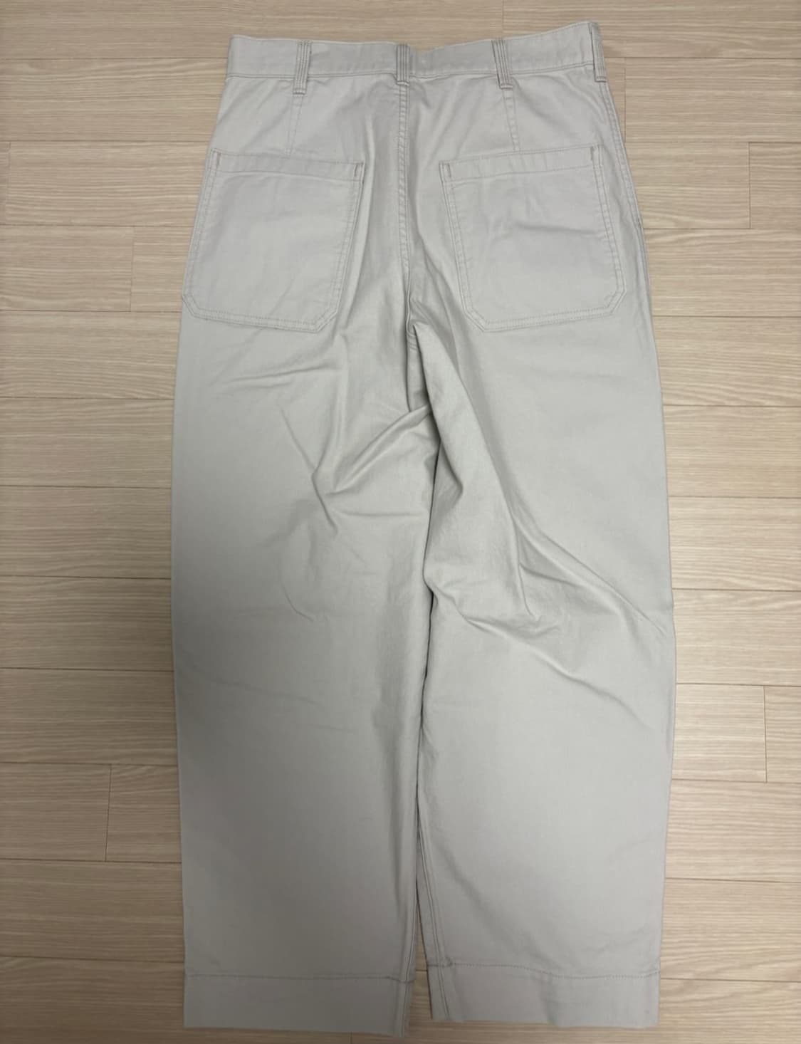 유니클로 u 와이드핏 베이커팬츠79 상품이미지2