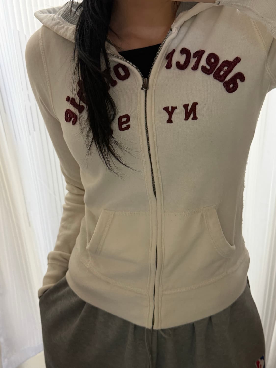 대장템 딱붙핏 아베크롬비 화이트 후드집업 xl 상품이미지1