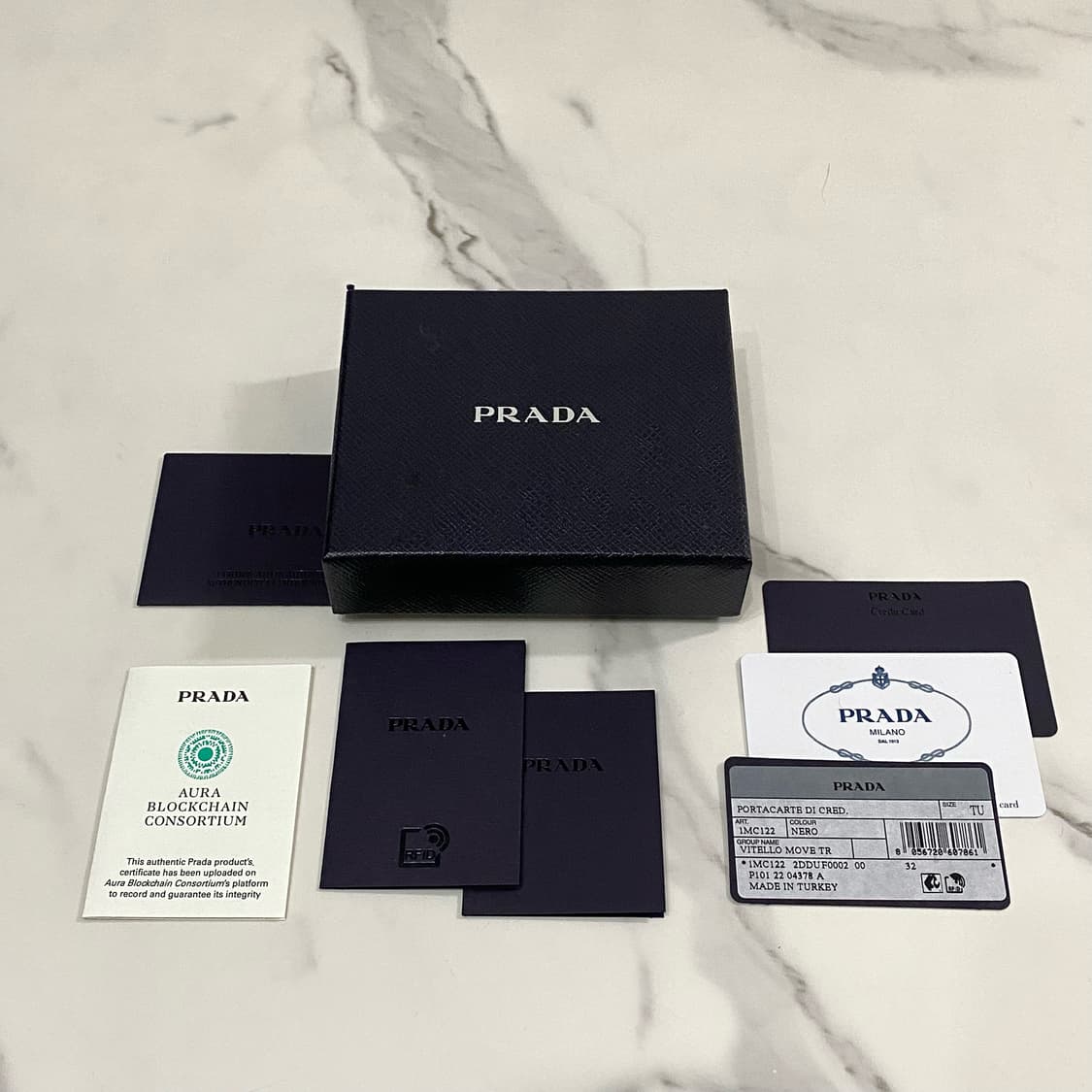 프라다 비텔로무브 삼각로고 카드지갑 명함지갑 블랙 1MC122 상품이미지8