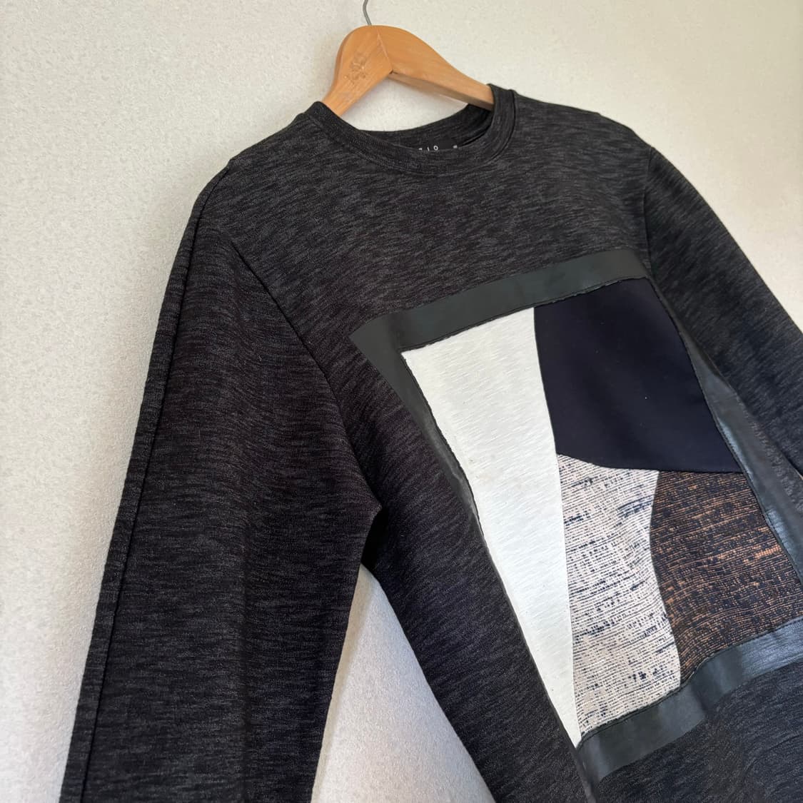 ZIO 송지오 맨투맨 티셔츠 명품 그래픽 패턴 그레이 상품이미지4