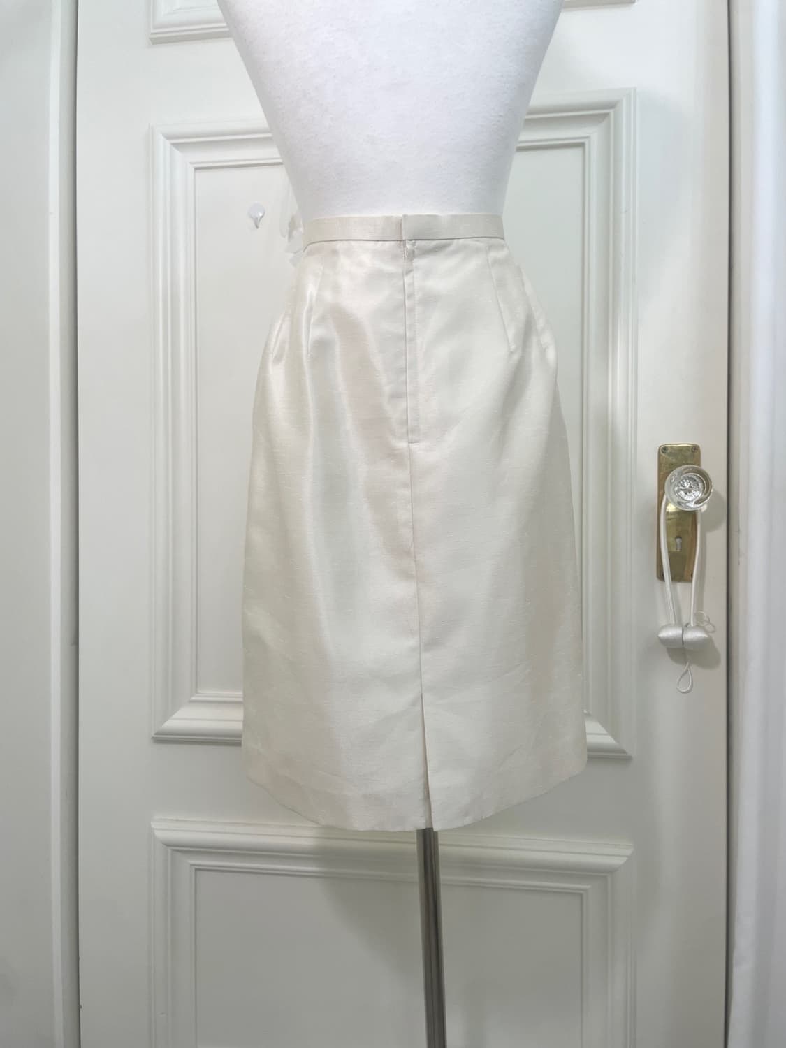 white satin basic midi skirt(size-9) 상품이미지4