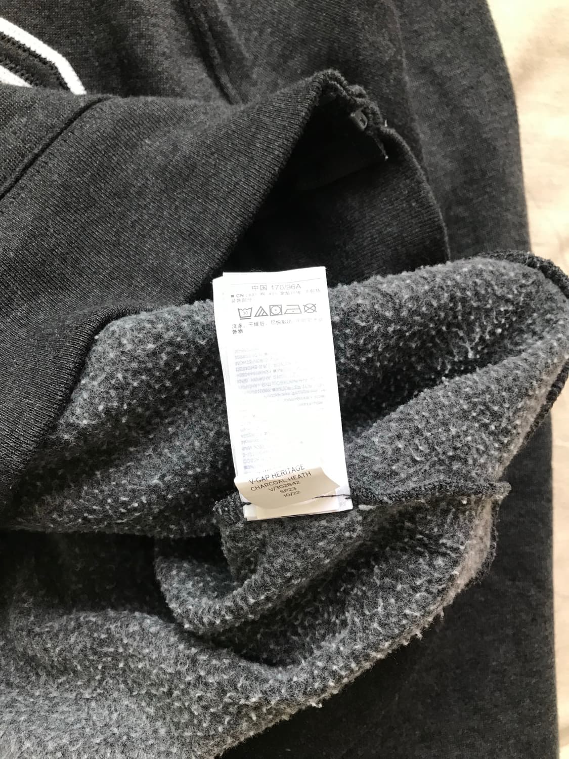 갭 중앙 빅 로고 차콜 후드집업 상품이미지9