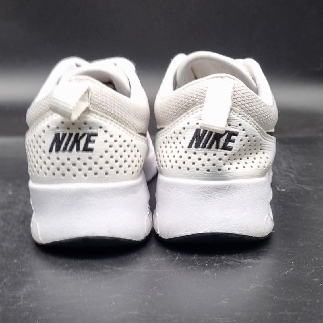 나이키 에어맥스 티아 여성운동화230 상품이미지4