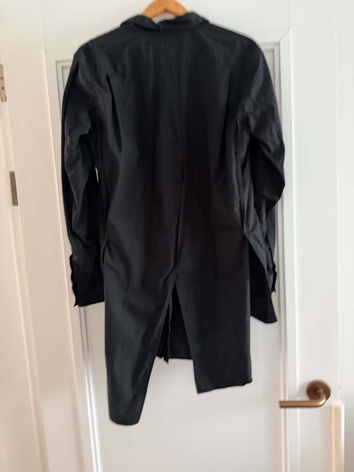 꼼데가르송 옴므플러스 블랙 롱셔츠 상품이미지3