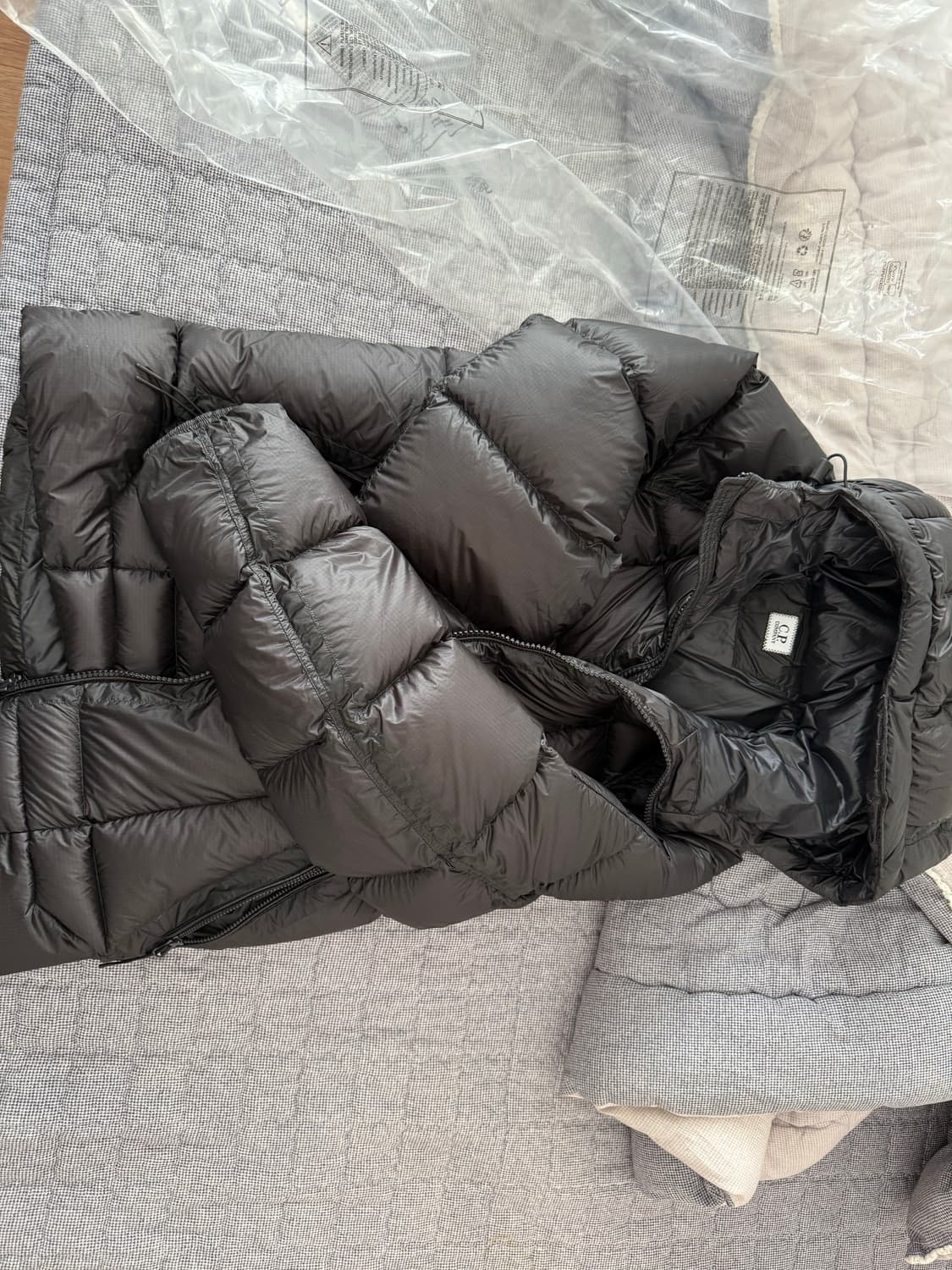 [M]CP컴퍼니 D.D. 쉘 후드 다운 자켓 블랙 - 25FW 상품이미지6