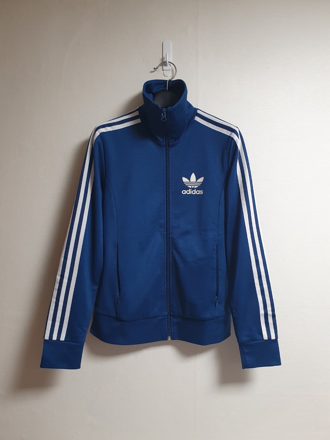 아디다스 유로파 트랙탑 플로럴 패턴 져지 사파이어 블루 90 상품이미지1