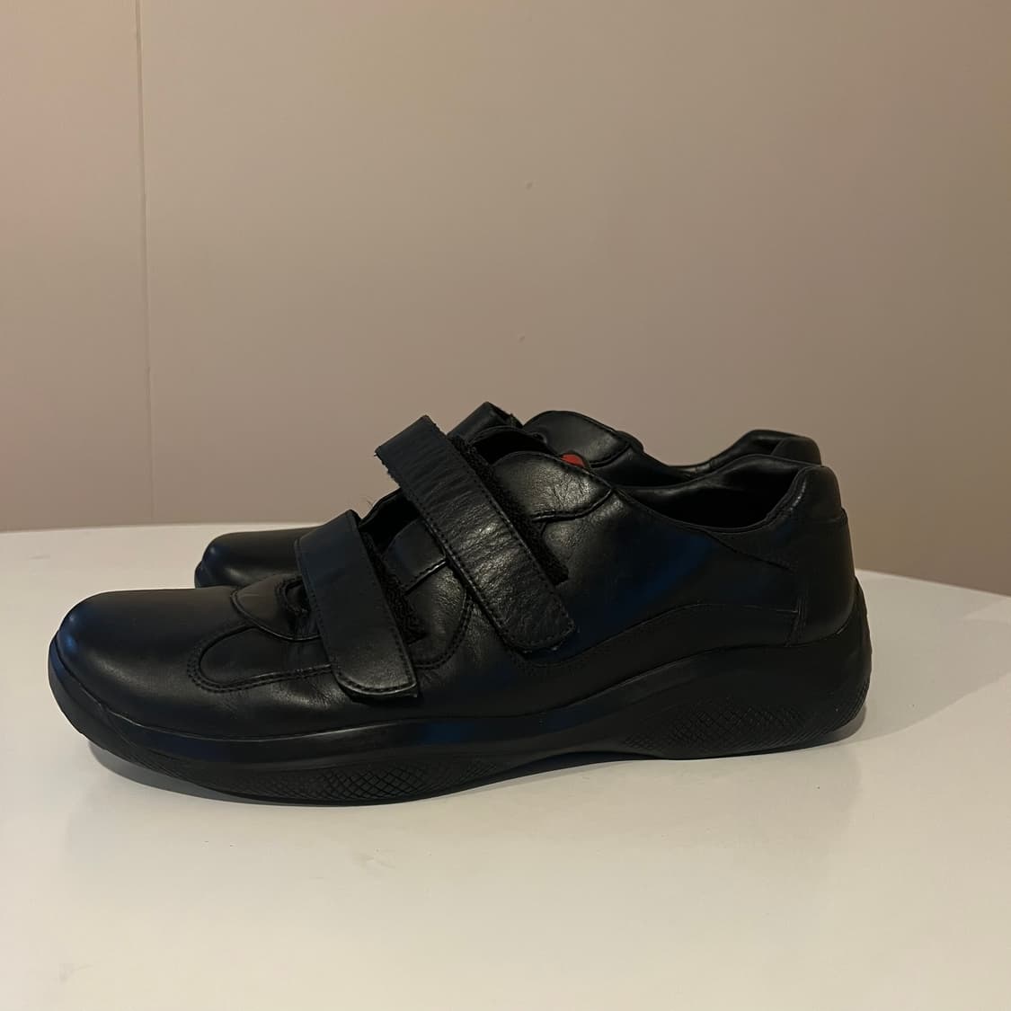 프라다 벨크로 스니커즈 상품이미지2