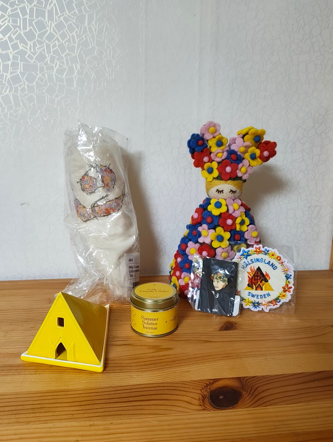 A24 midsommar 미드소마 굿즈 상품이미지1