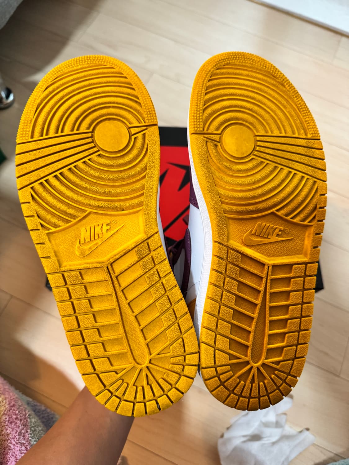 나이키 에어조던 레트로하이1 OG 상품이미지4