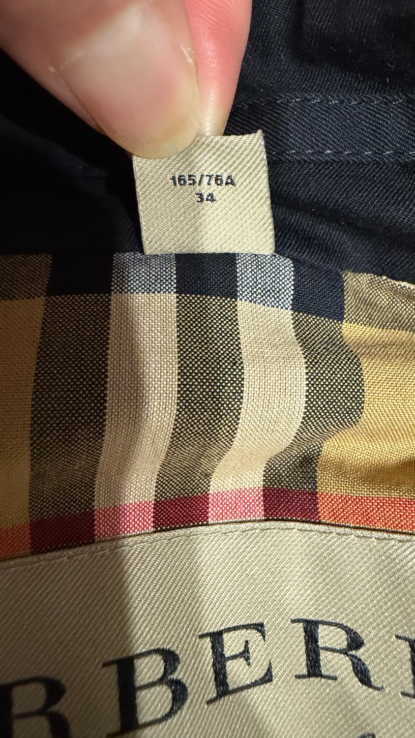 버버리 사이드슬릿 트렌치코트 블랙 상품이미지4