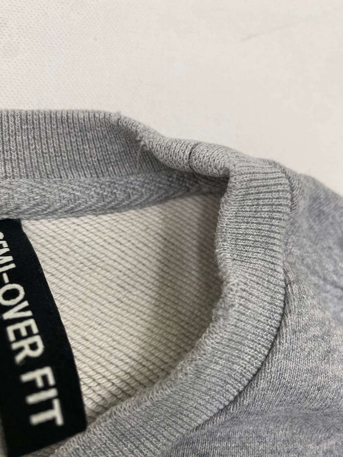 SOVERMENT 맨투맨 티셔츠 회색 xl 상품이미지4