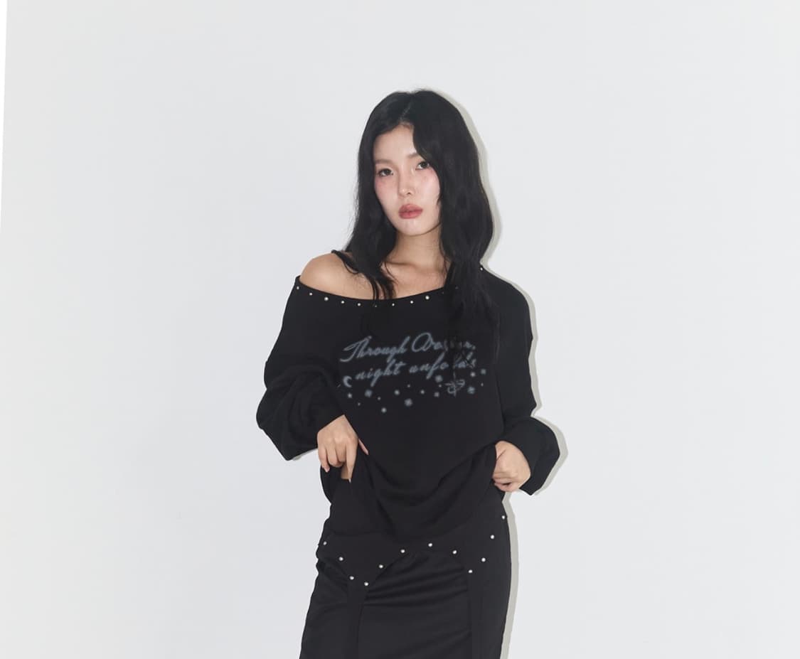 일리고 원숄더 스터드 보트넥 맨투맨 상품이미지2
