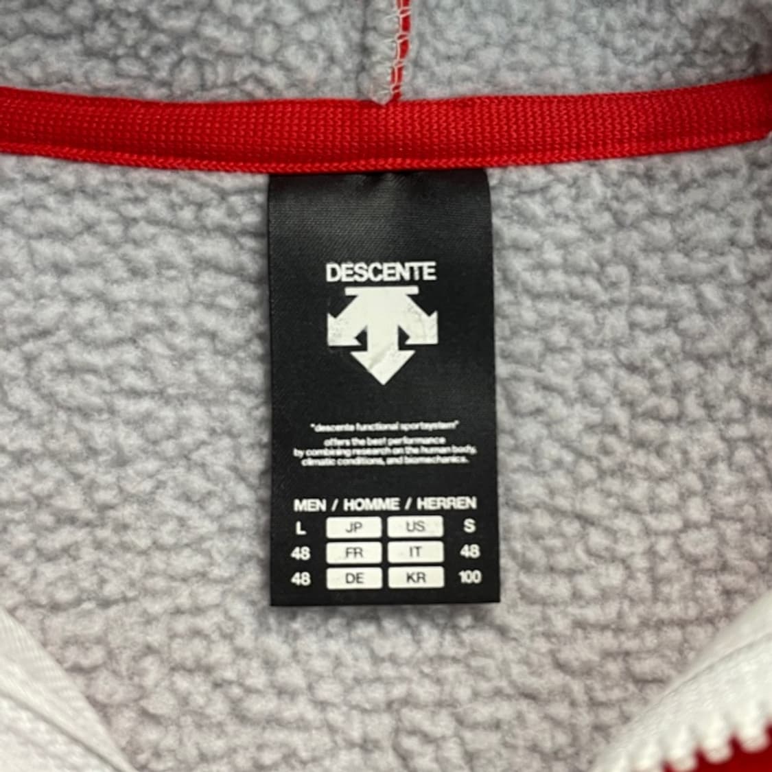 100 데상트 후리스 상품이미지3