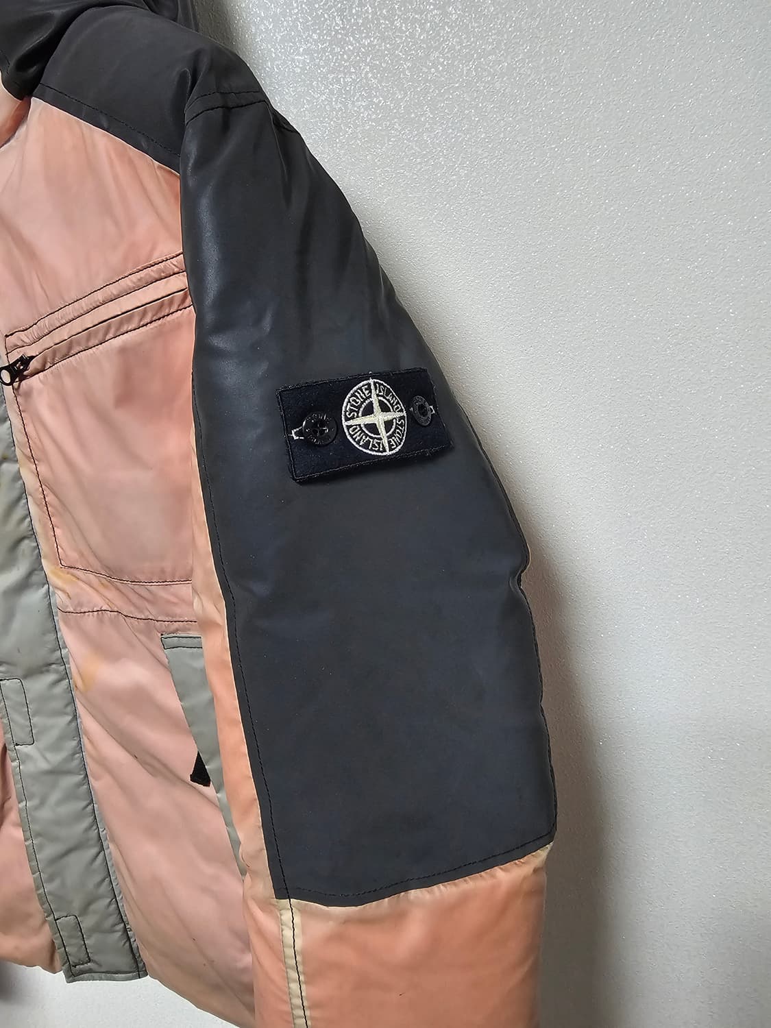 스톤아일랜드 주니어 리플렉티브 아이스 레진 패딩 상품이미지3