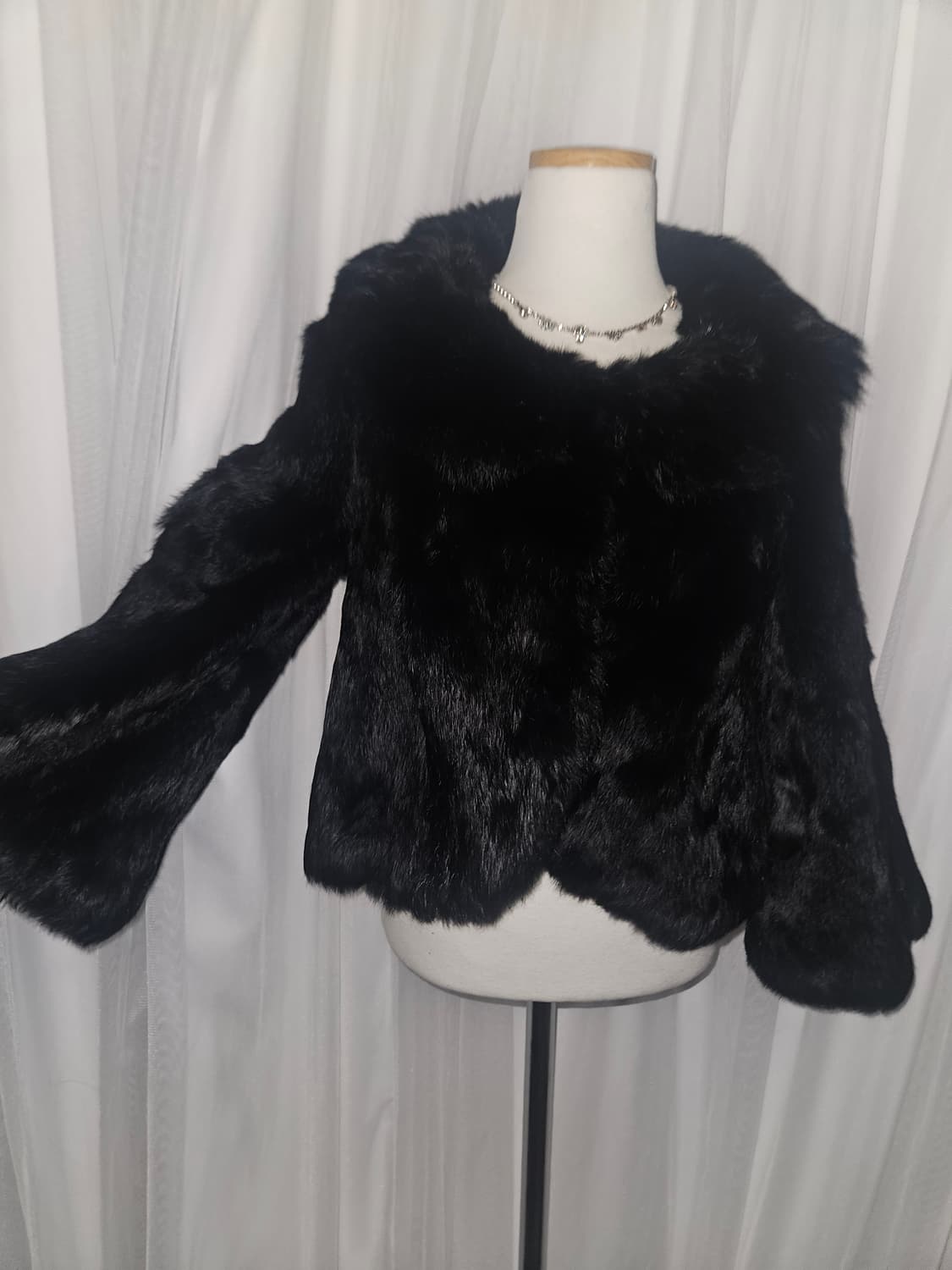 uptown girl 래빗퍼 블랙 히메 공겜 퍼자켓 상품이미지3