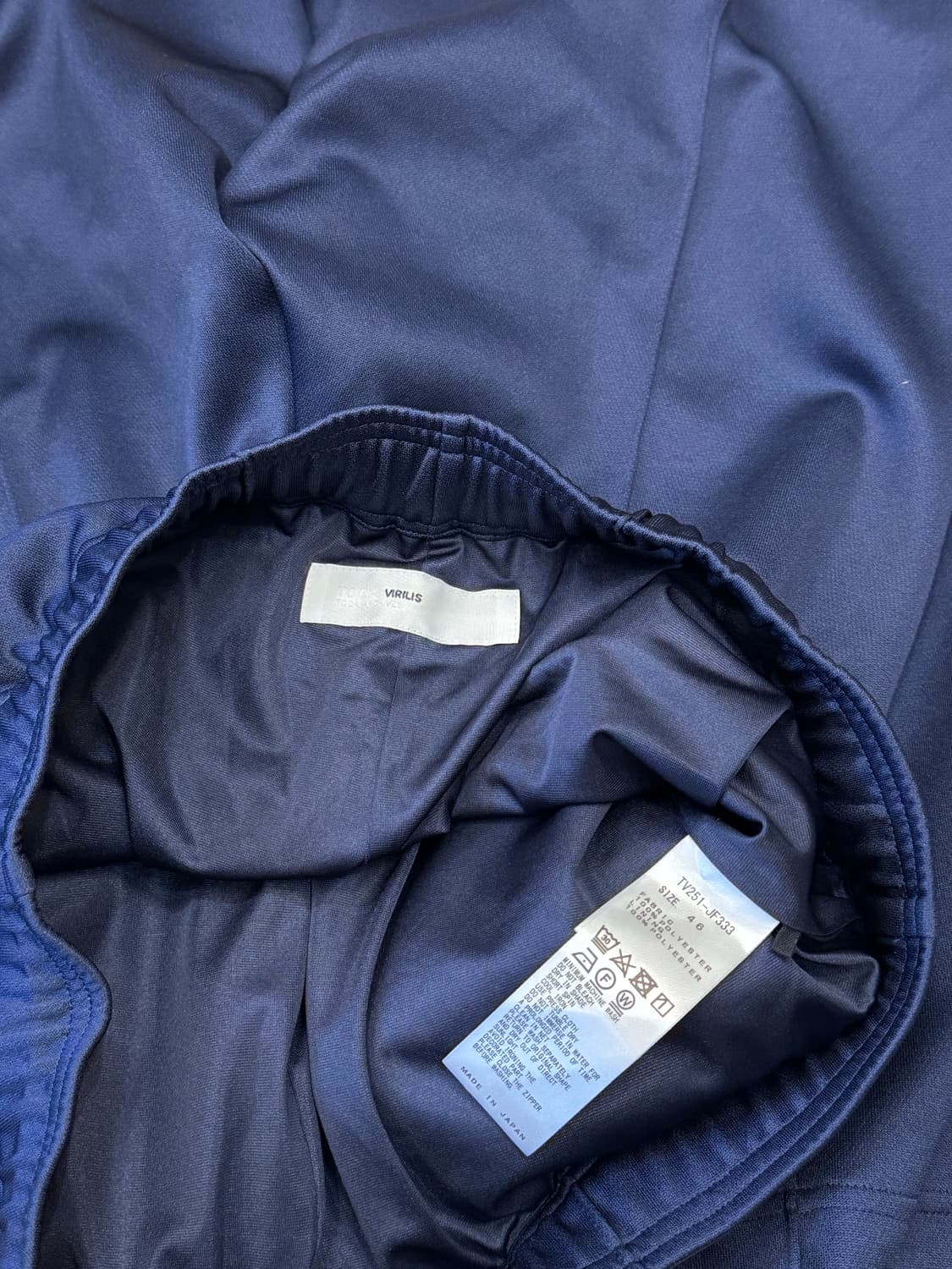 [46] 토가 바릴리스 와이드 레그 저지 트랙팬츠 네이비  상품이미지4