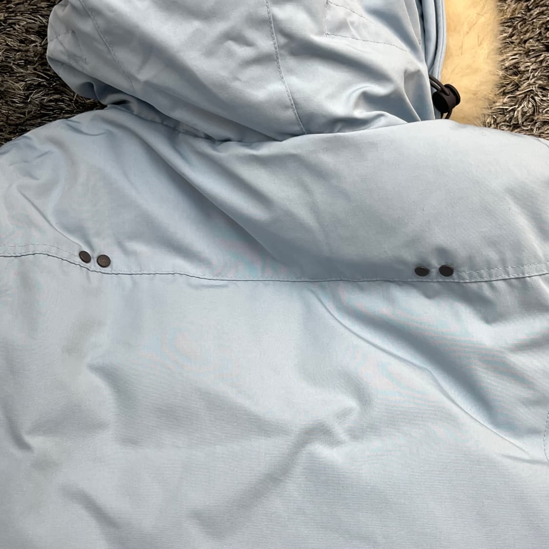 네파 여성 구스다운 숏 패딩 (85) 상품이미지4