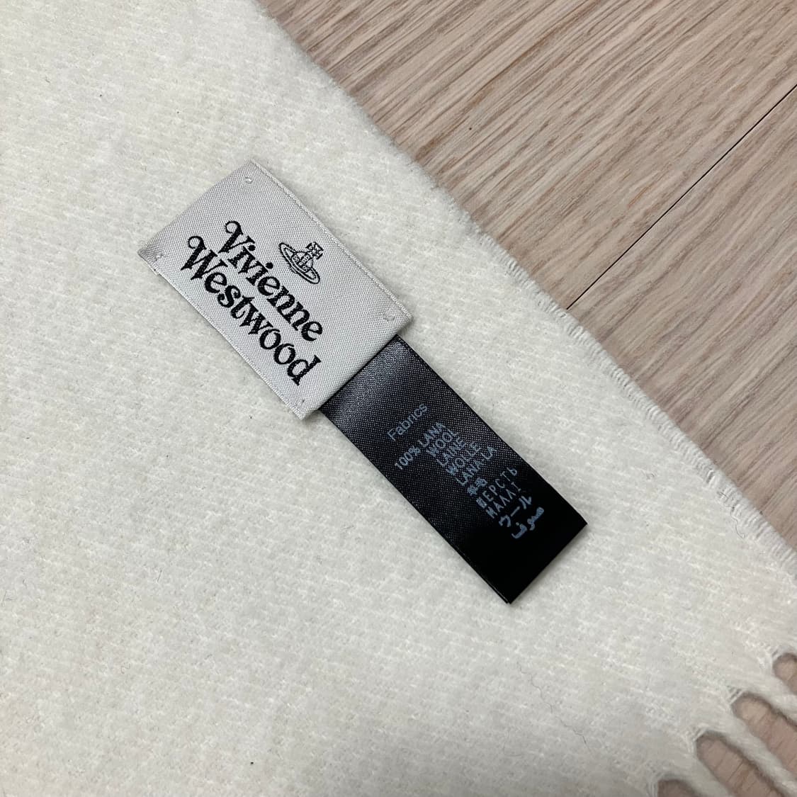 비비안웨스트우드 울머플러 아이보리 상품이미지5