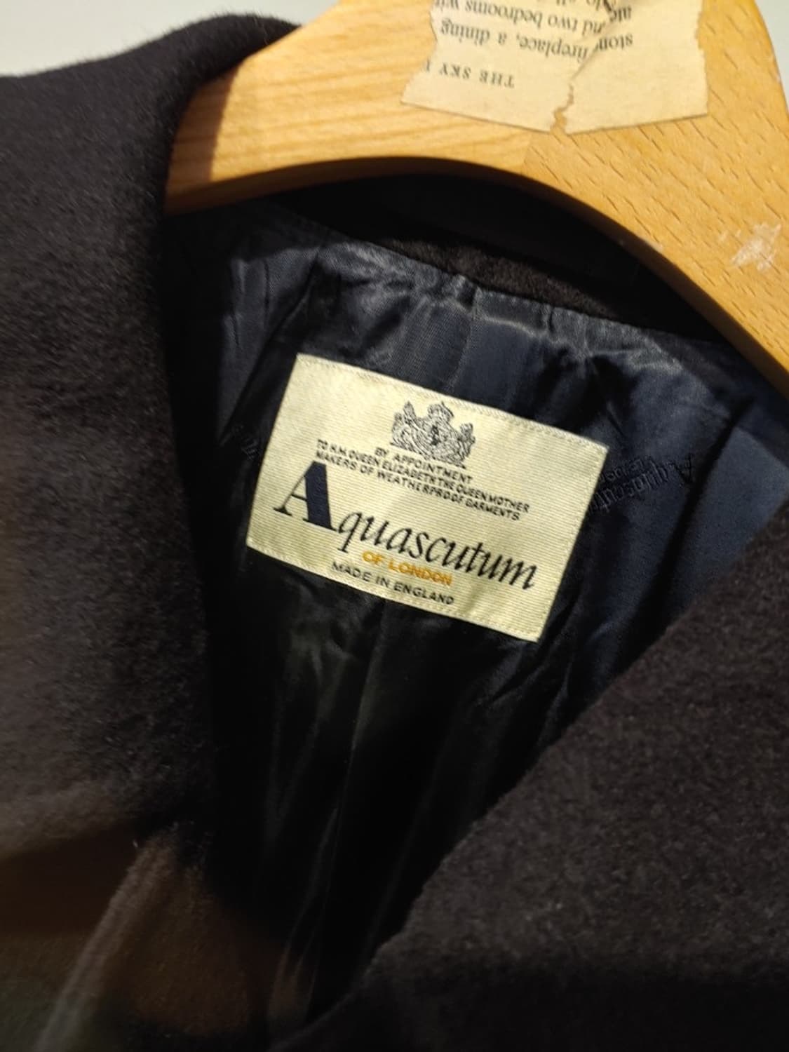 아쿠아스쿠텀 캐시미어 래글런 코트 상품이미지3