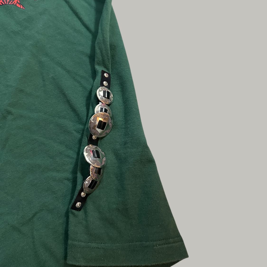 토가 비릴리스 스터드 티셔츠 100~105 상품이미지3