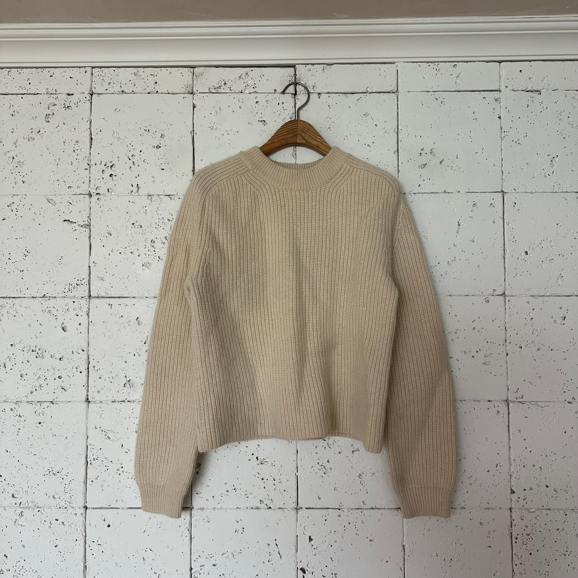 우먼free 파사드패턴 아이보리 니트 상품이미지1