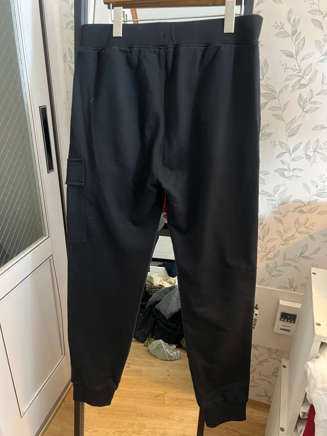 CP 컴퍼니 블랙 카고 조거팬츠 (32) 상품이미지3