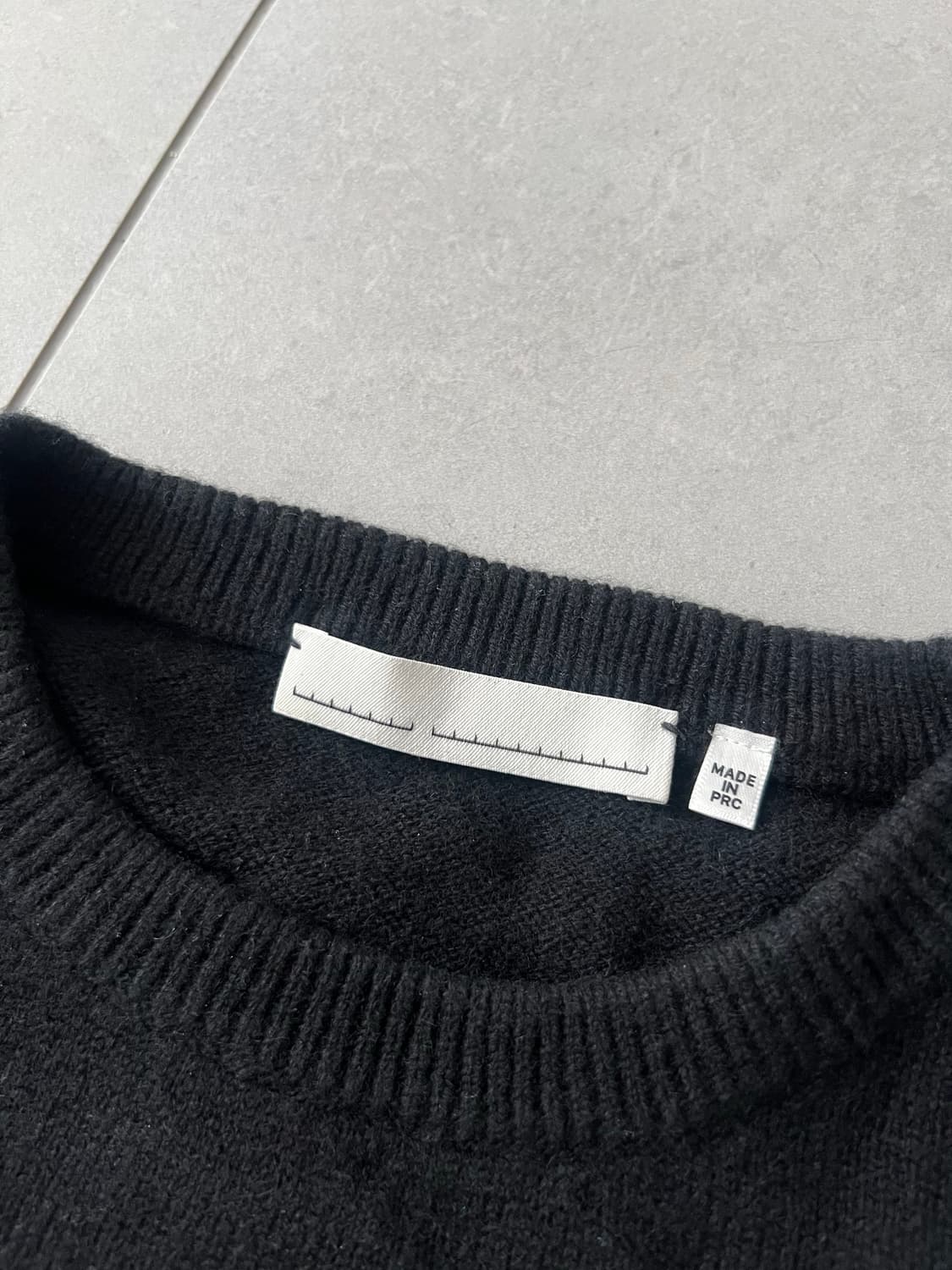 랜덤아이덴티티 울캐시 니트 블랙 XL 상품이미지3