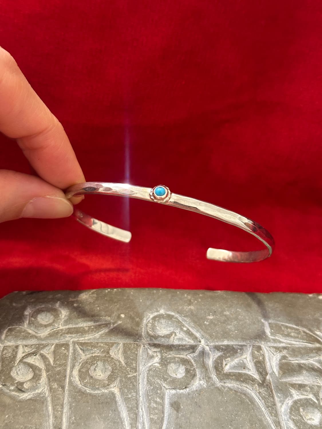 Turquoise Hammered Slim 925 Silver Cuff  상품이미지1