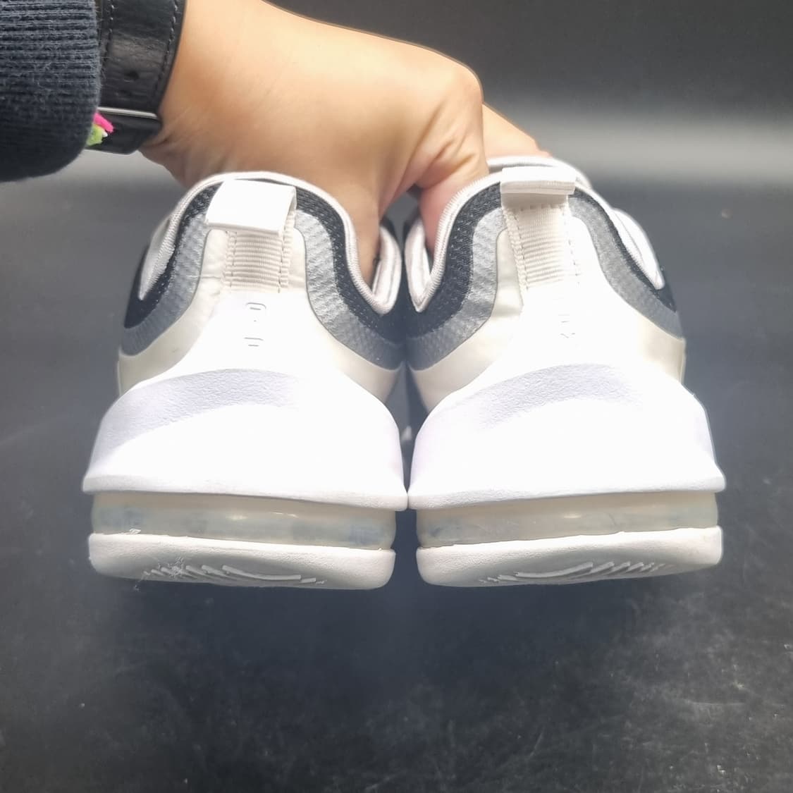 나이키 에어맥스 엑시스 여성운동화230  상품이미지4