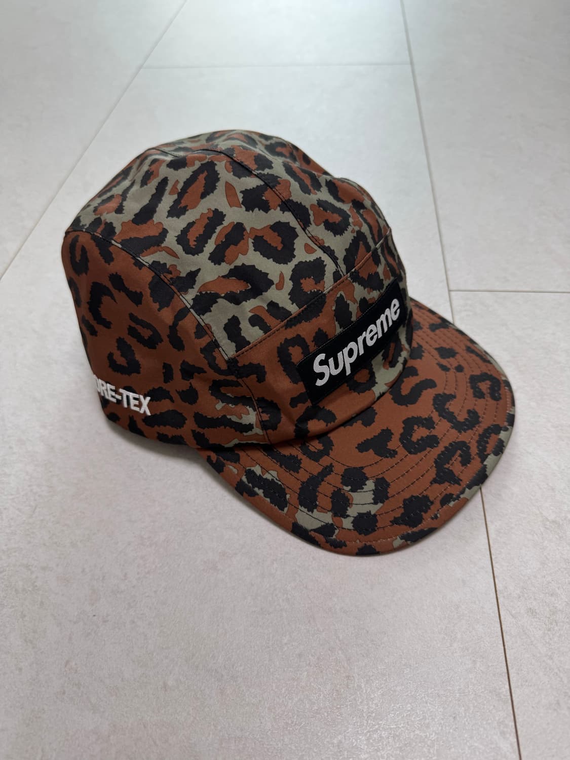 슈프림 고어텍스 레오파드 캠프캡  상품이미지1