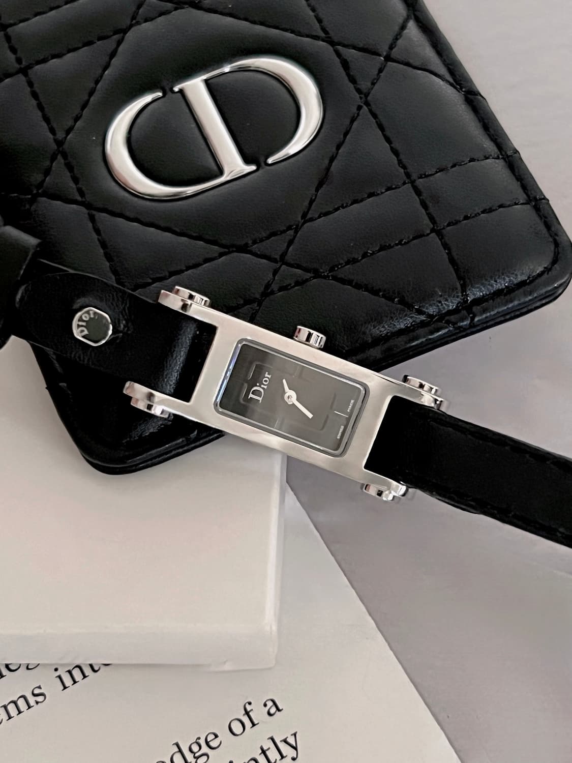 Christian Dior 블랙 다이얼 렉탱글 디올 시계  상품이미지3