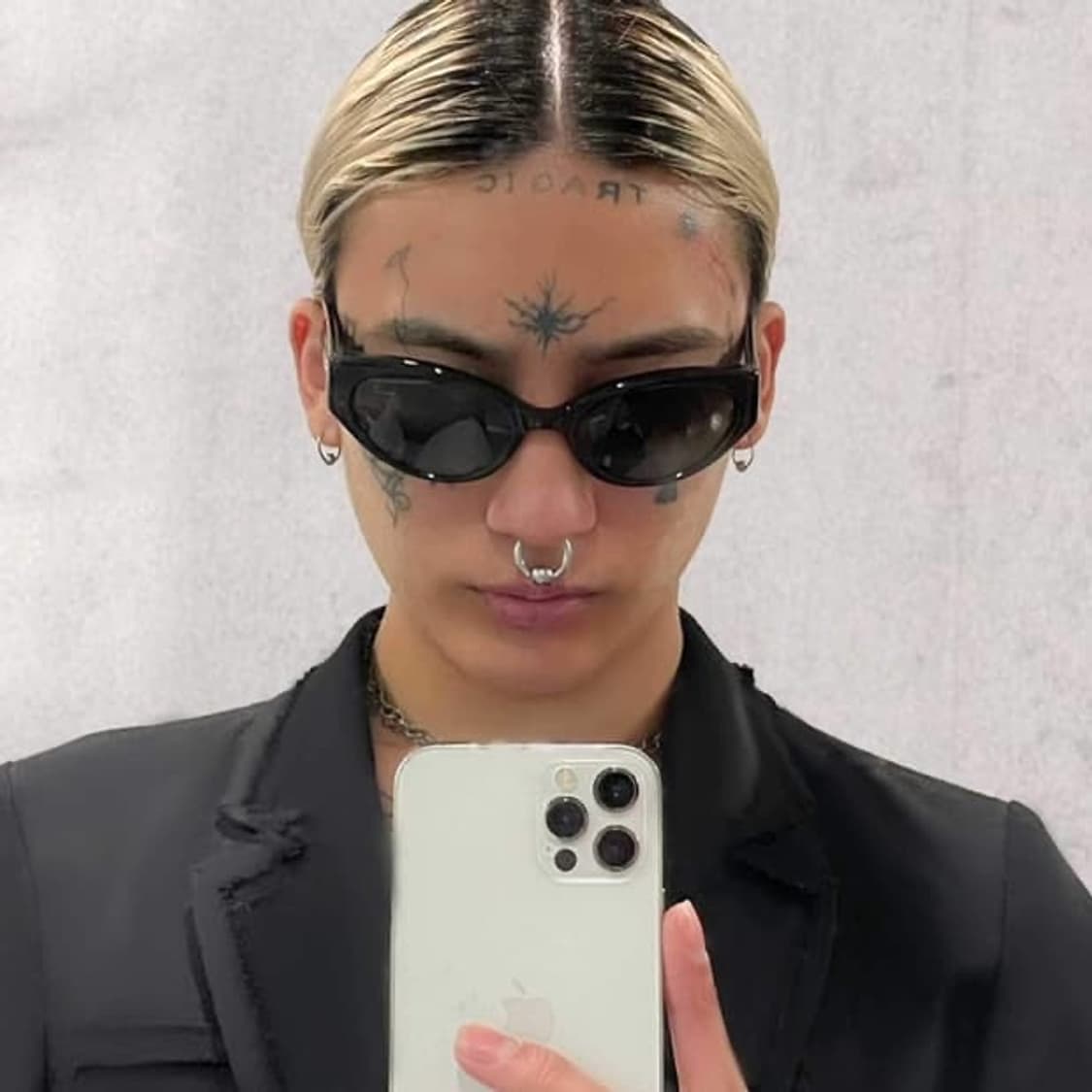 젠틀몬스터 molto 몰토 판매합니다 상품이미지1