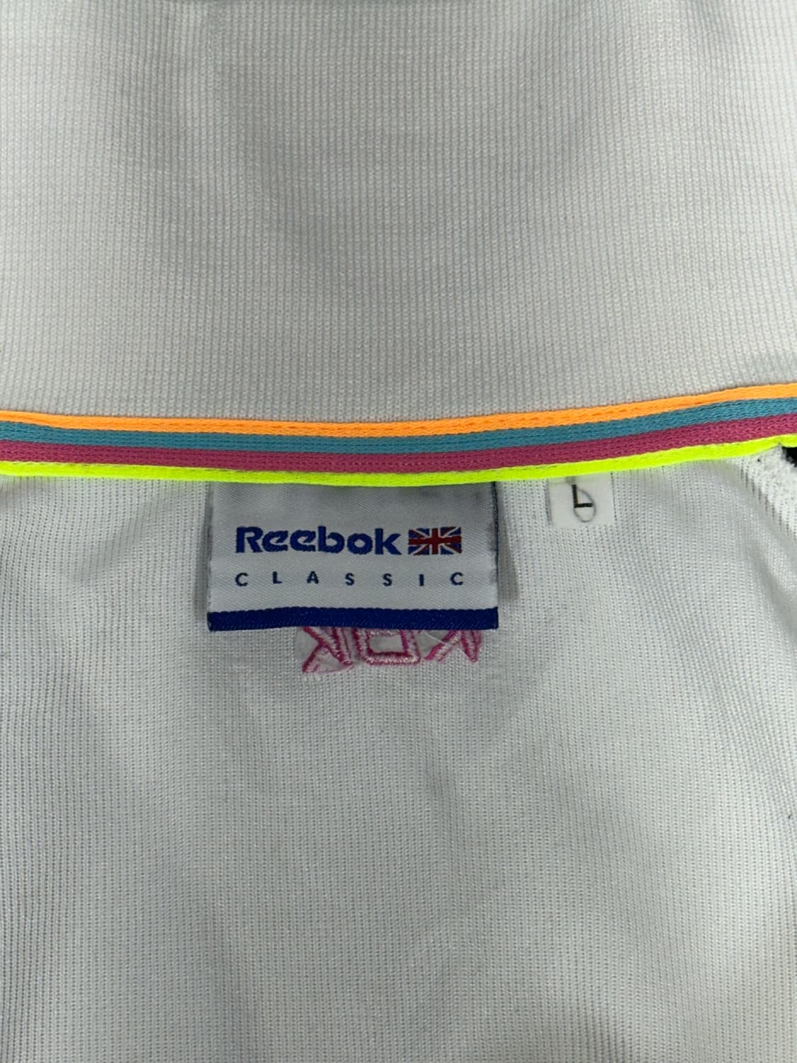 리복 화이트 핑크 배색 딱붙핏 트랙탑 져지  상품이미지7