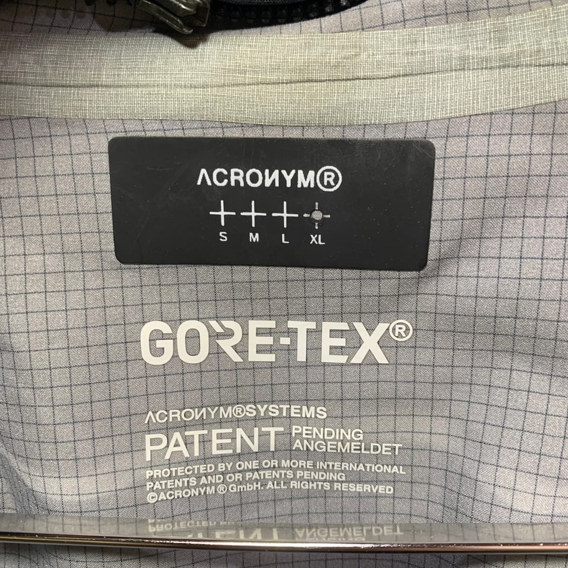 아크로님 고아택스 블랙 바람막이 상품이미지6