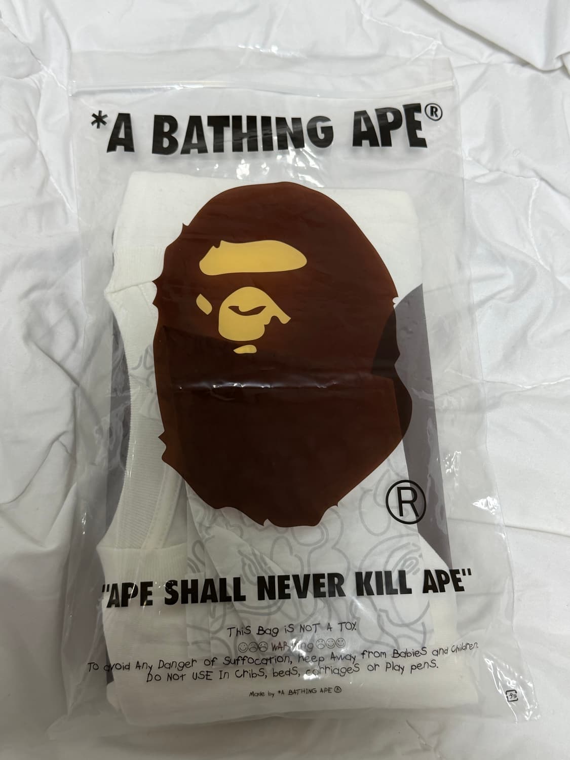 (미착용새상품)BAPE 베이프 빅 에이프 헤드 반팔 티셔츠 화이트M 상품이미지2