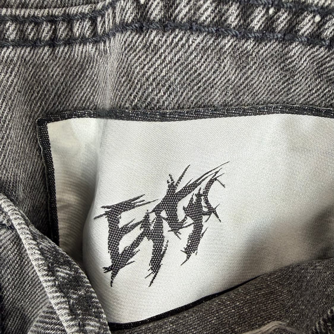 (무료배송)28/32) 이티스 타이탄 맥스 흑청 팬츠 상품이미지7