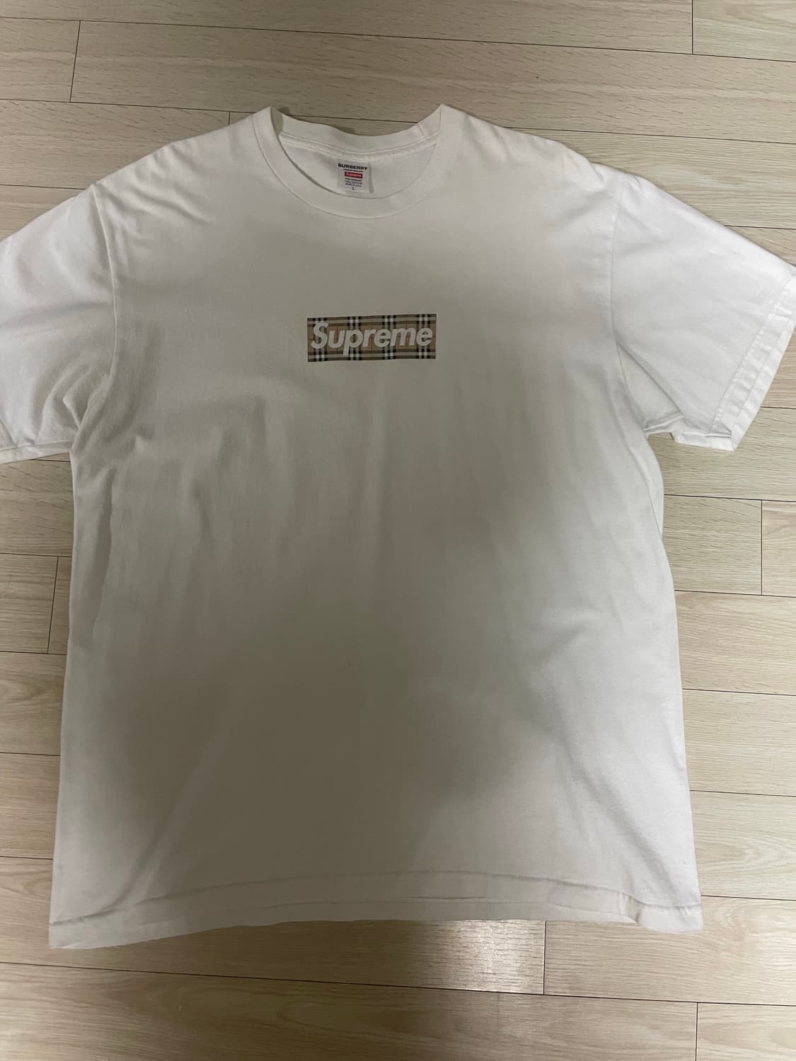 슈프림버버리 반팔 상품이미지1