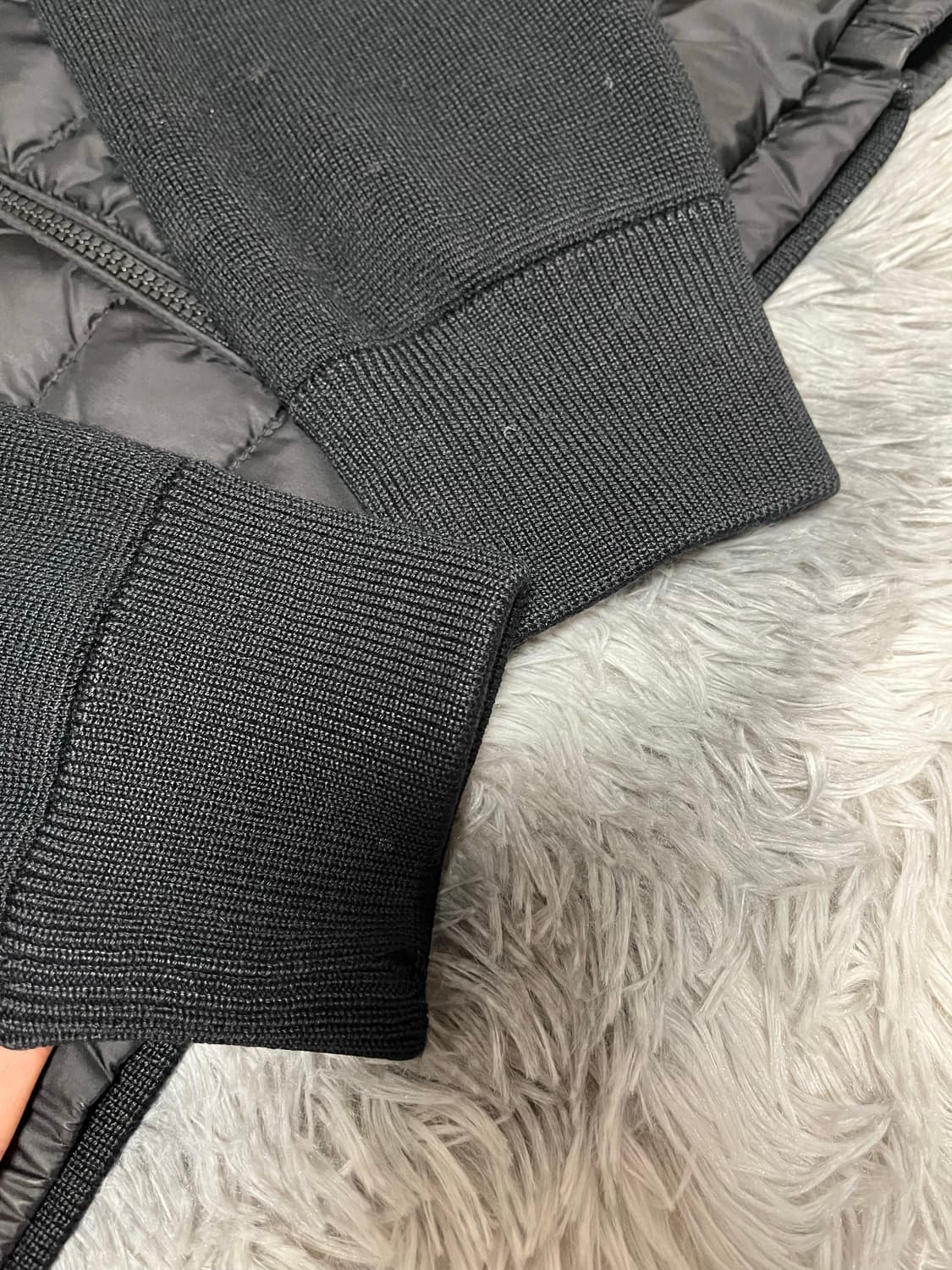 몽클레어 김현우 니트패딩 상품이미지4