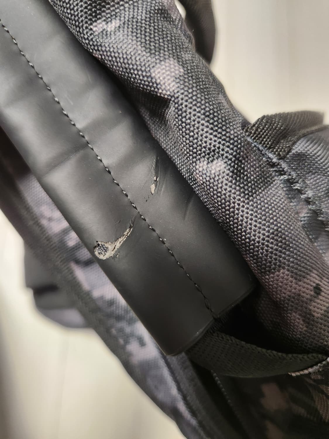 샘소나이트 레드 3웨이 백팩

백팩이나 서류가방이나 크로스백(줄없음ㅜㅜ) 상품이미지8