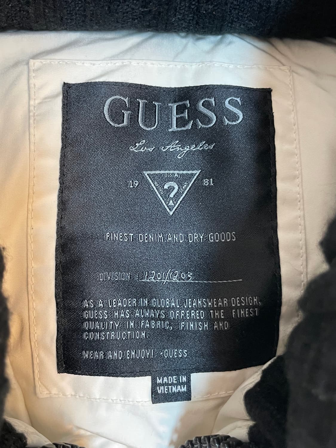 게스 패딩 조끼 상품이미지7